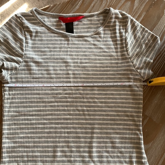 Dress - Picture 2 of 5